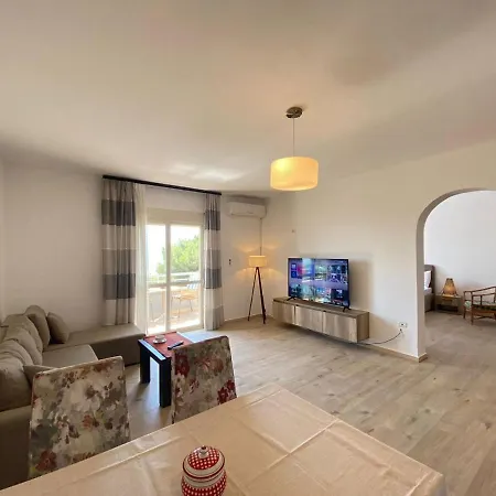 Rumar 3* ドゥラス